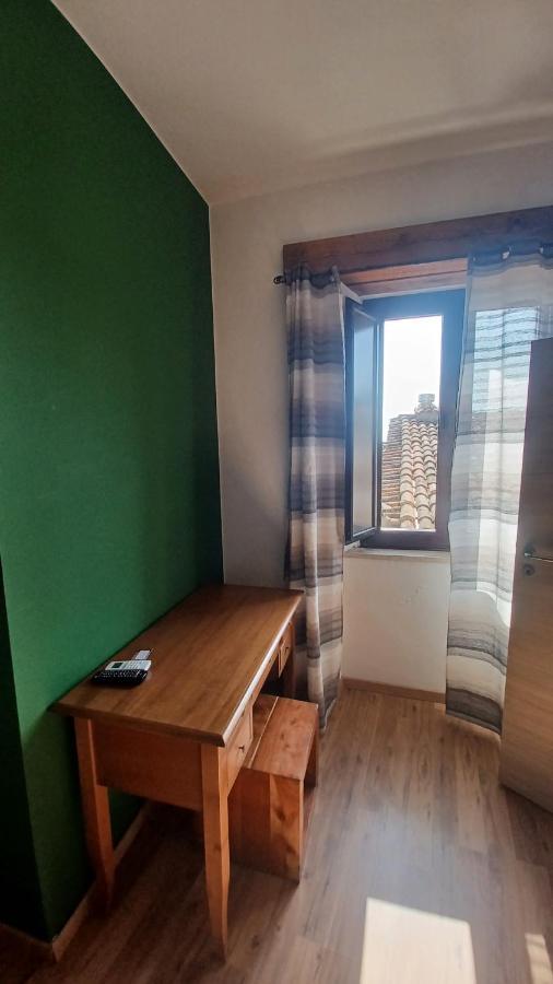 B&B Le Vie Del Borgo Castiglione De Sicilia Bagian luar foto
