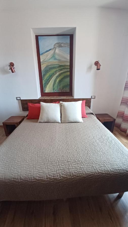 B&B Le Vie Del Borgo Castiglione De Sicilia Bagian luar foto