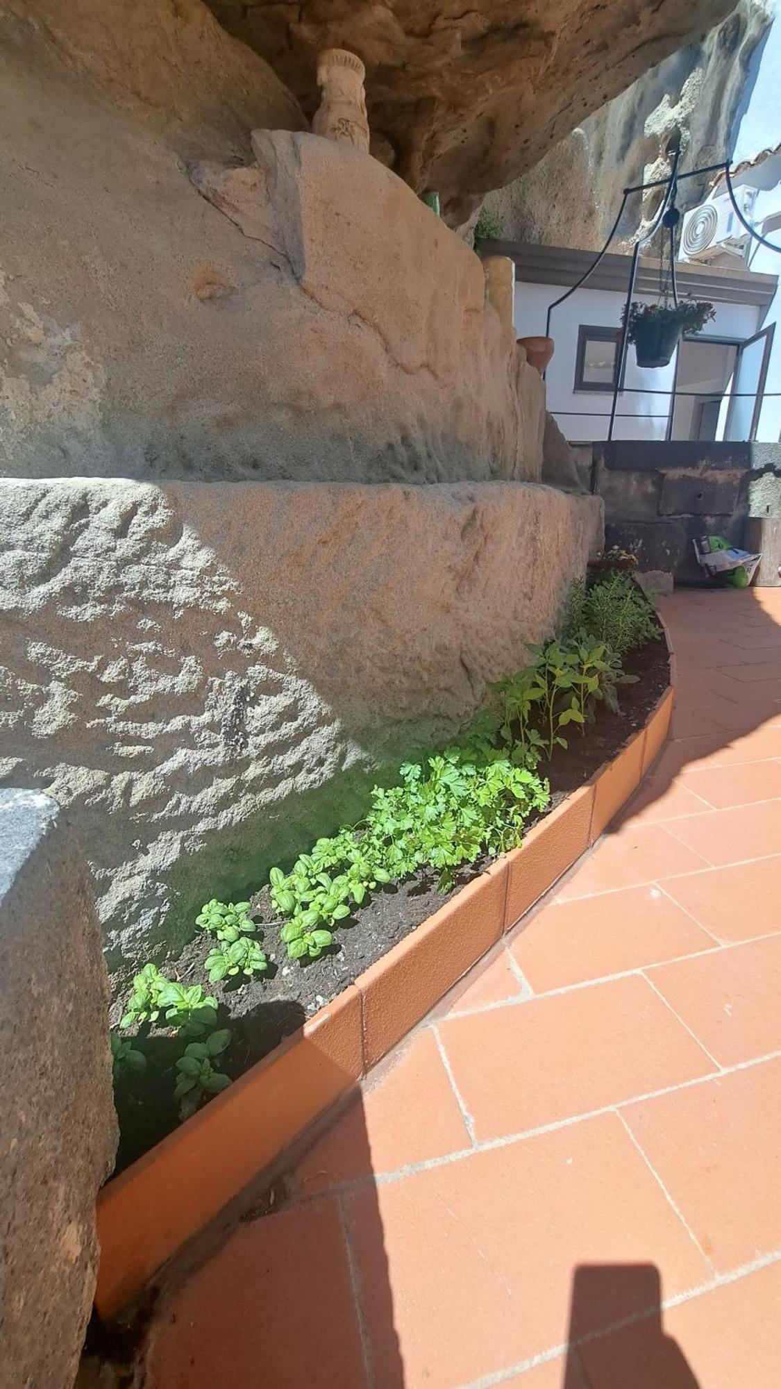 B&B Le Vie Del Borgo Castiglione De Sicilia Bagian luar foto