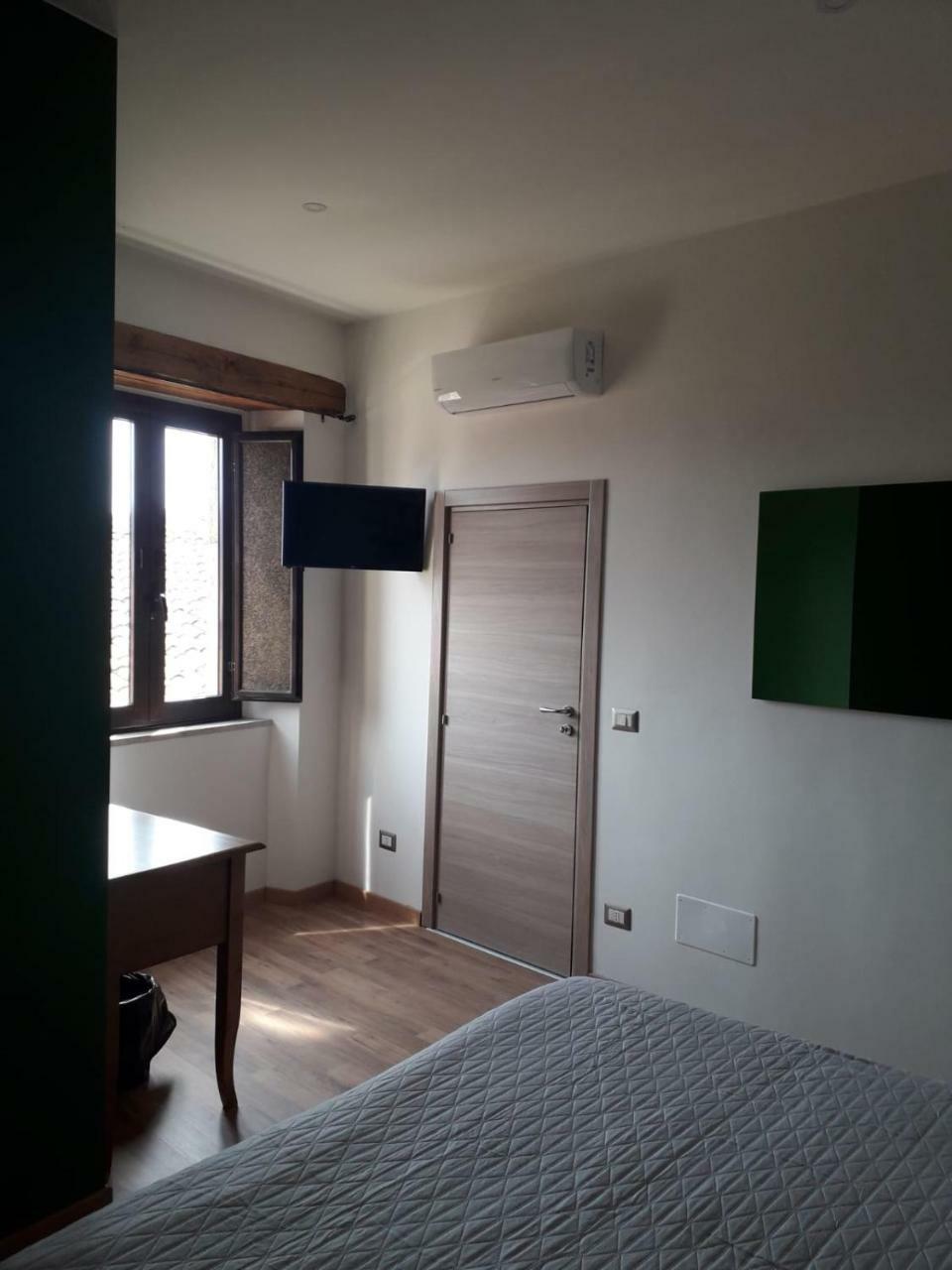 B&B Le Vie Del Borgo Castiglione De Sicilia Bagian luar foto