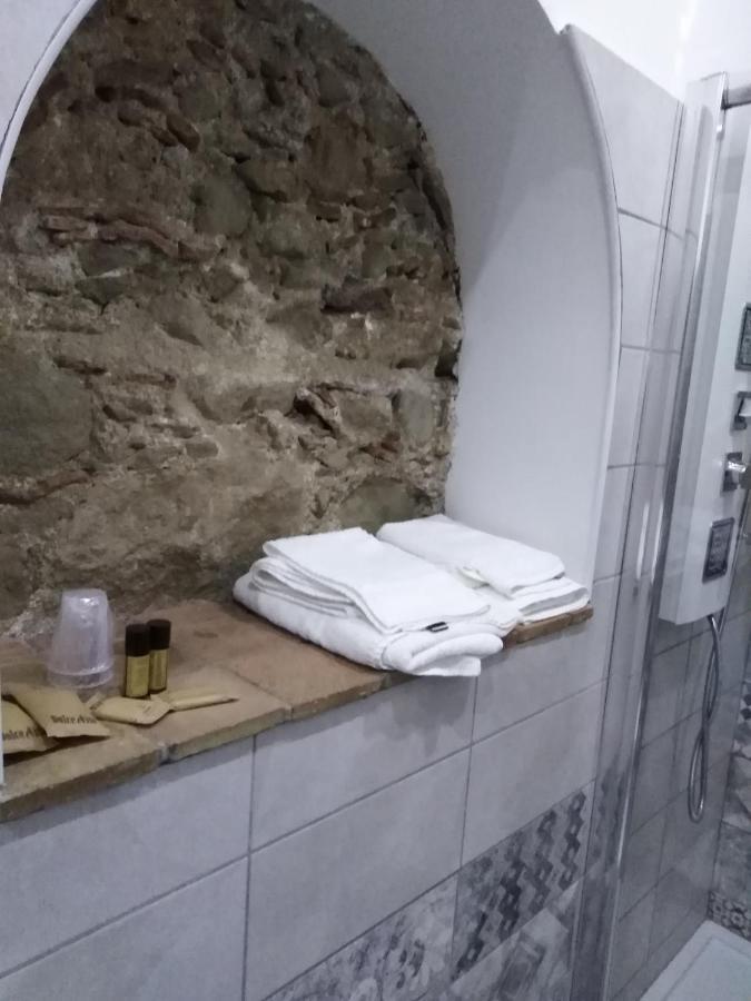 B&B Le Vie Del Borgo Castiglione De Sicilia Bagian luar foto